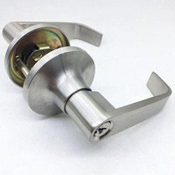 Cubicle Doors - Lock Lever external