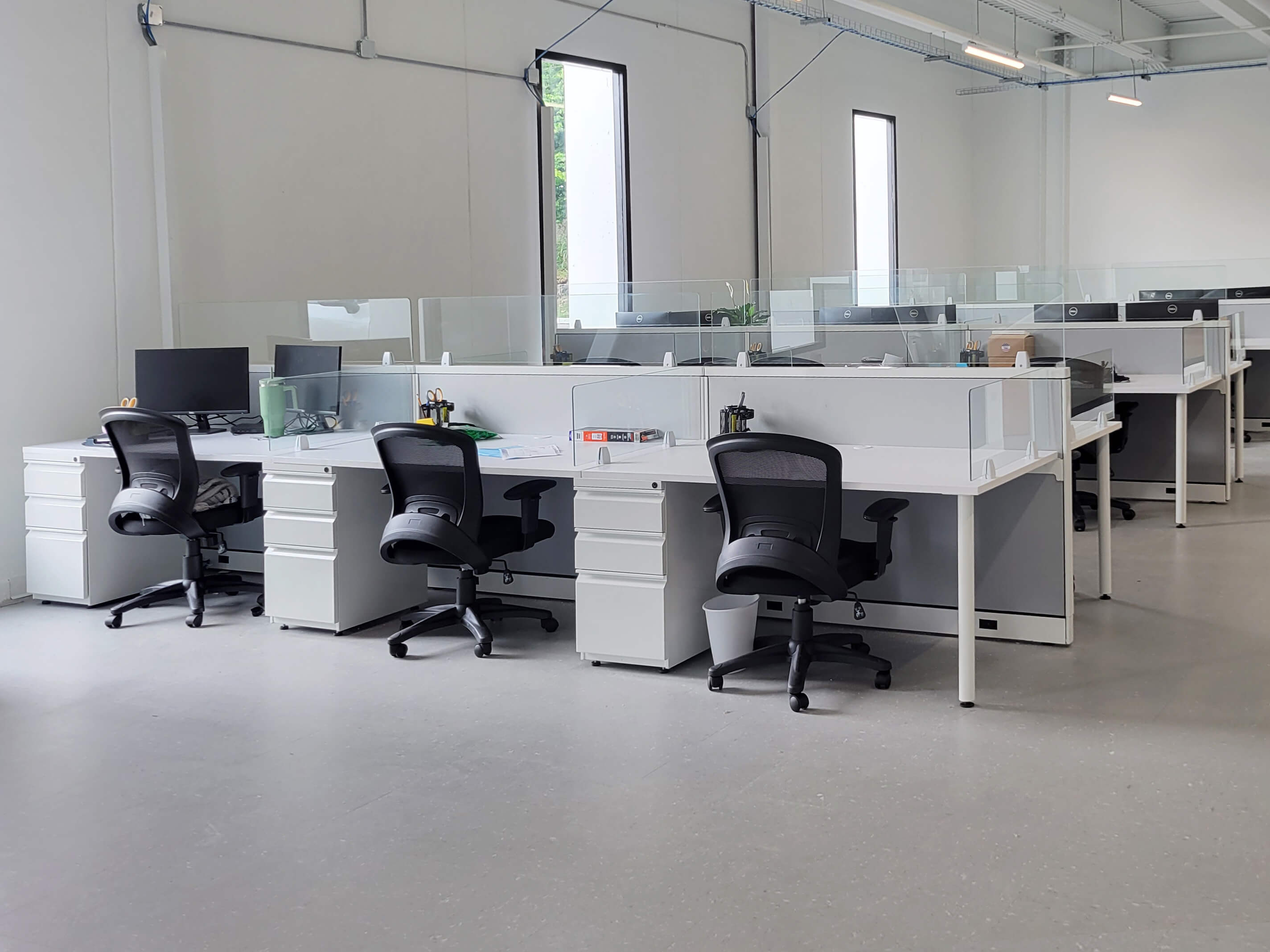 PR-office-furniture-globalr3emmp-022724-05.jpg