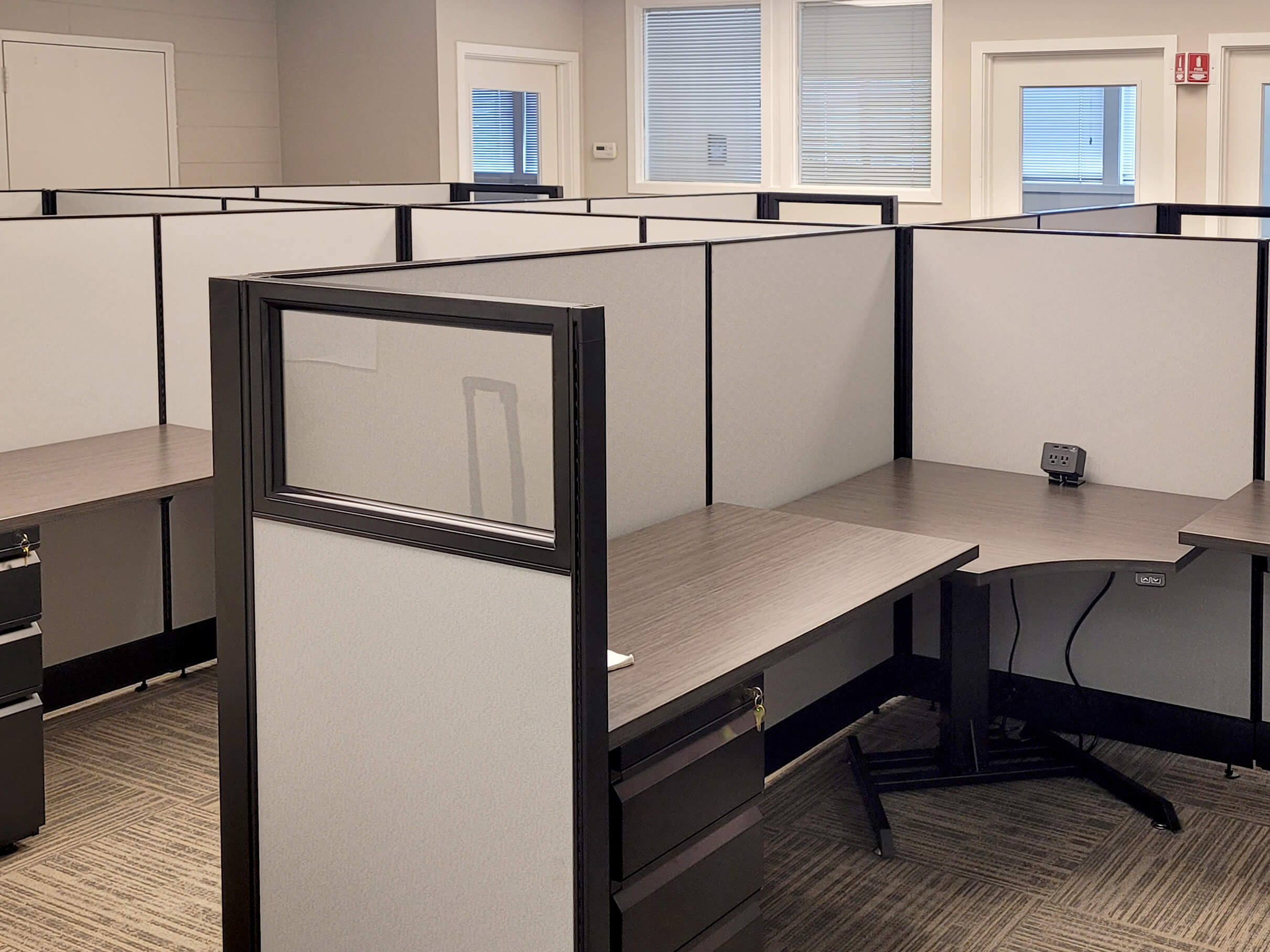 CA office furniture parke4stmo 040123 10
