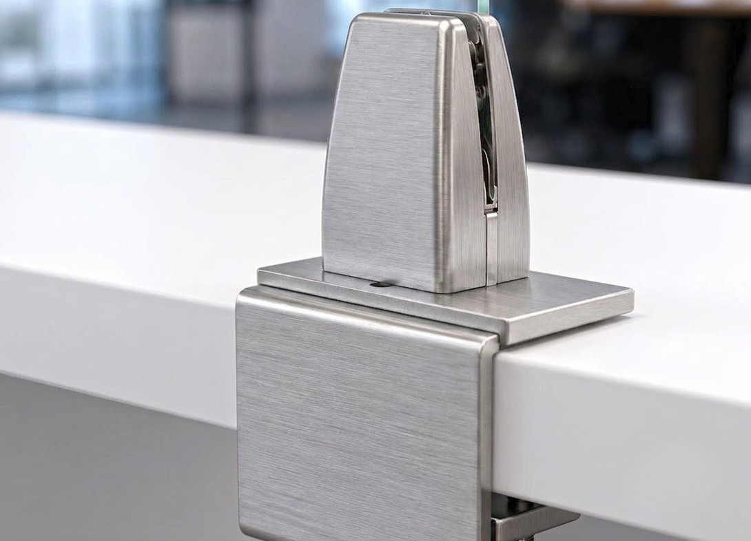 Standard brackets for desk mounted screen PET18H Standard brackets for desk mounted screen PET18H