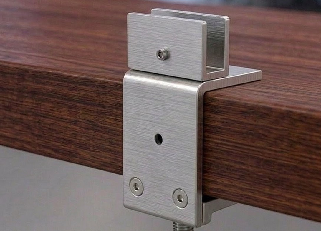 U channel brackets for desk mounted screen AA18H U channel brackets for desk mounted screen AA18H