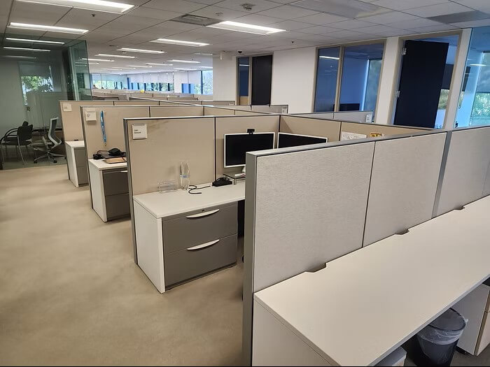 Used haworth compose 110725 FCO1 3